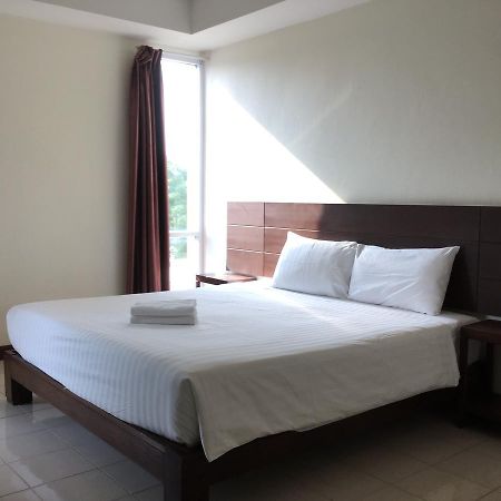 The One Residence Udon Thani Esterno foto