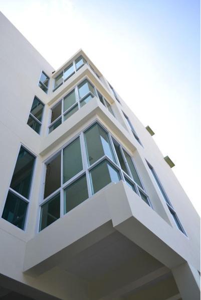 The One Residence Udon Thani Esterno foto