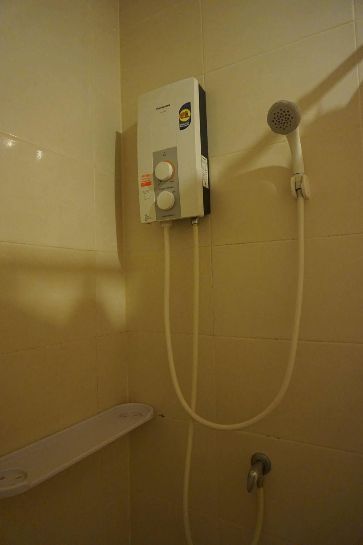 The One Residence Udon Thani Esterno foto