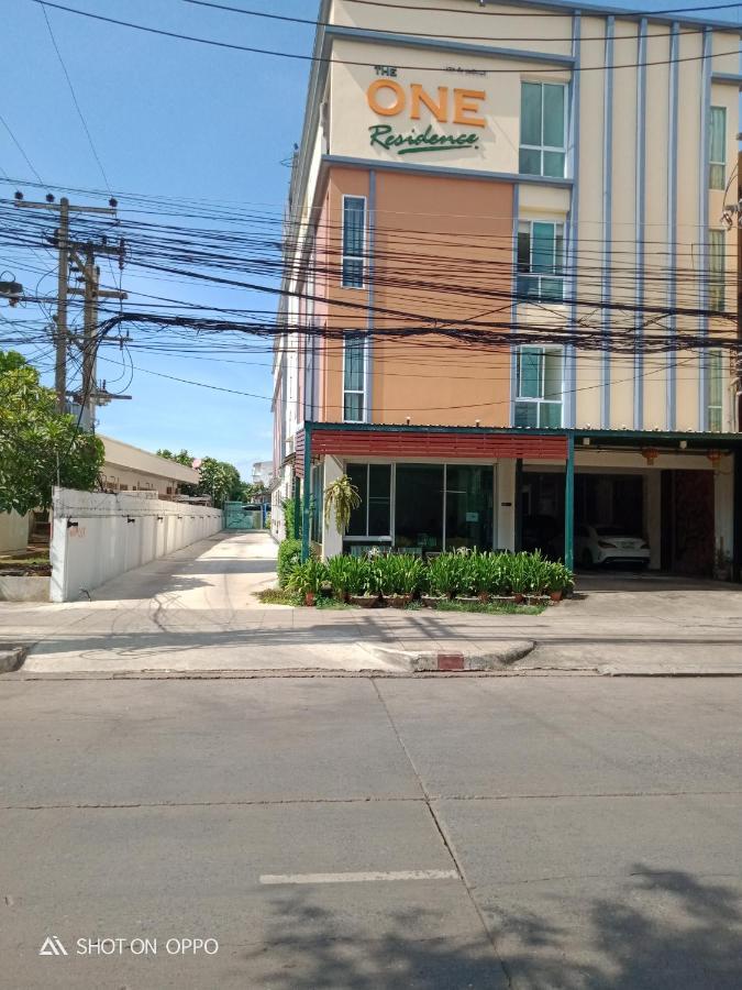 The One Residence Udon Thani Esterno foto